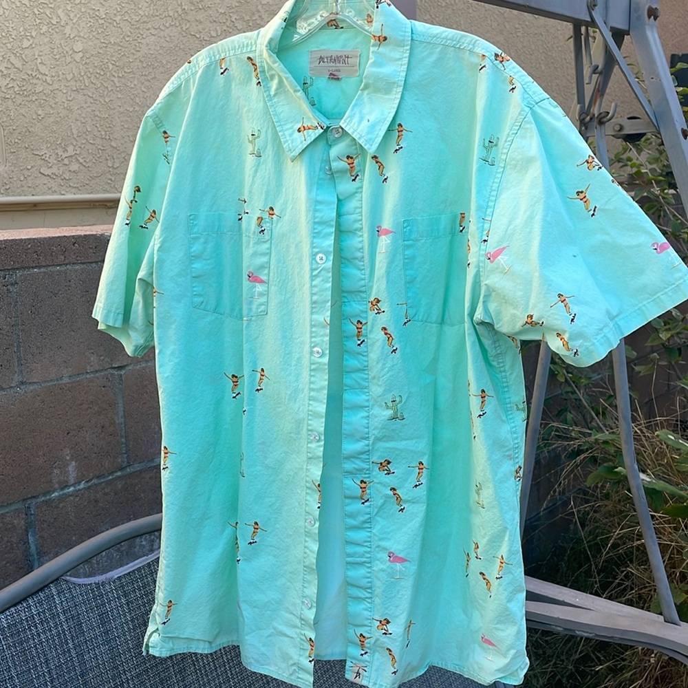 Men’s XL Altamont Vintage Beach Shirt.
